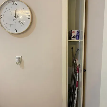 Apartment With Free Parking In The Building