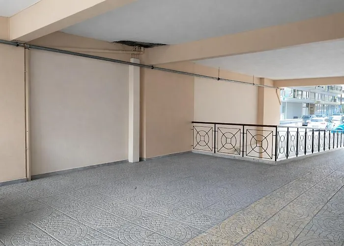 With Free Parking In The Building Apartamento Larissa